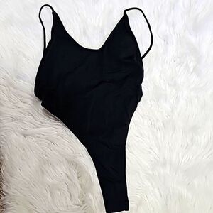 One cheeky piece 🖤